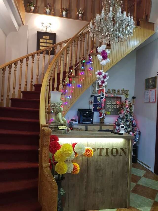 Отель Hotel Old Avlabari Тбилиси-4